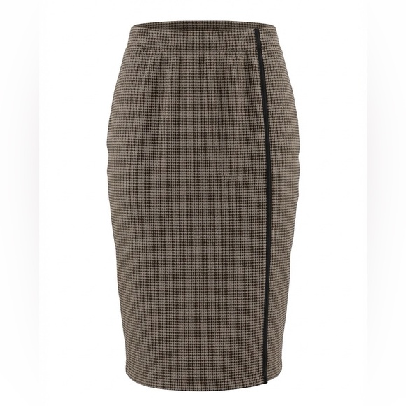 Skirt – Size Medium Max Studio Houndstooth Pencil Skirt - Picture 5 of 7